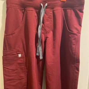Figs scrub pants Xs, Petite